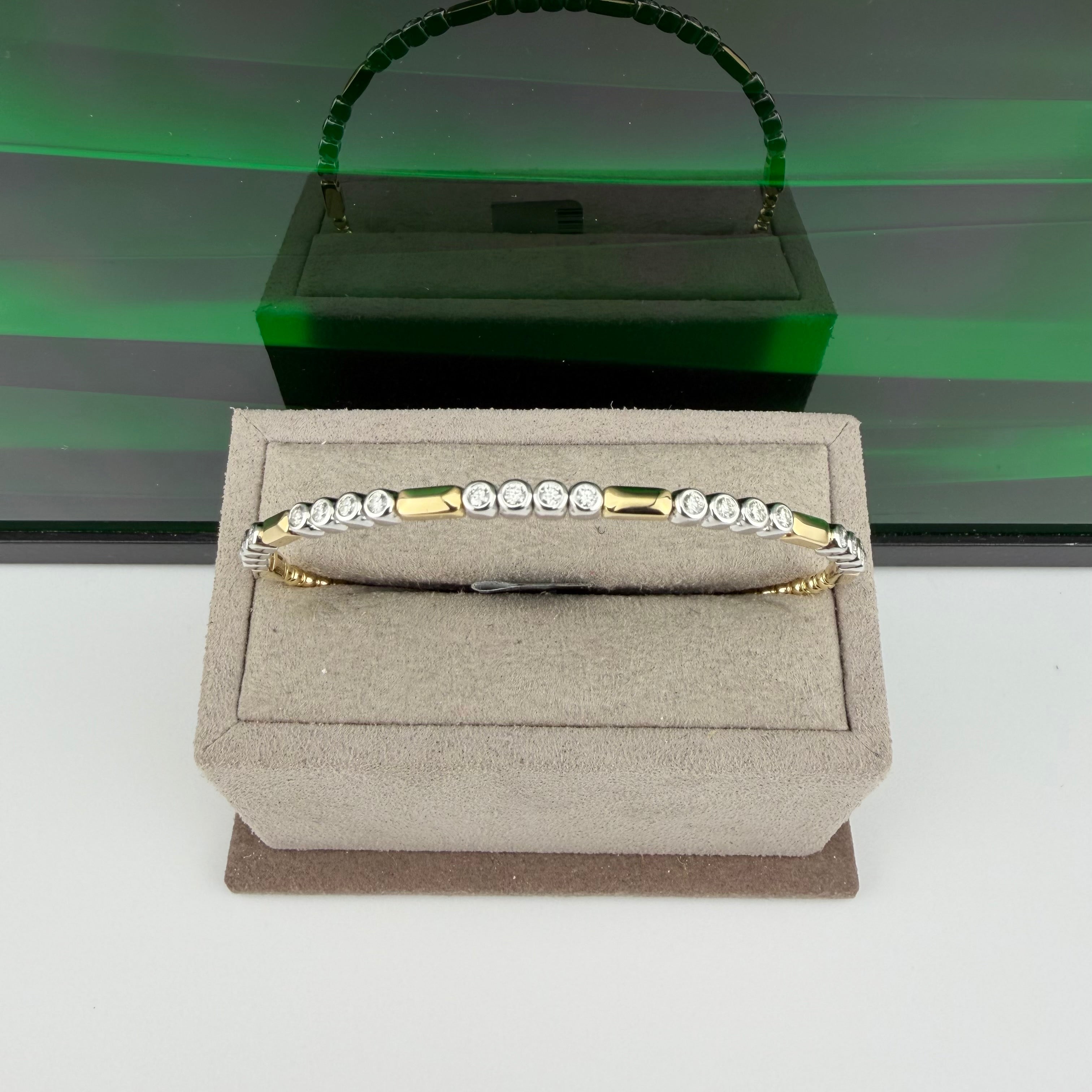 Diamond Flex Bangle - 20 Bezel Set Round 0.50ct