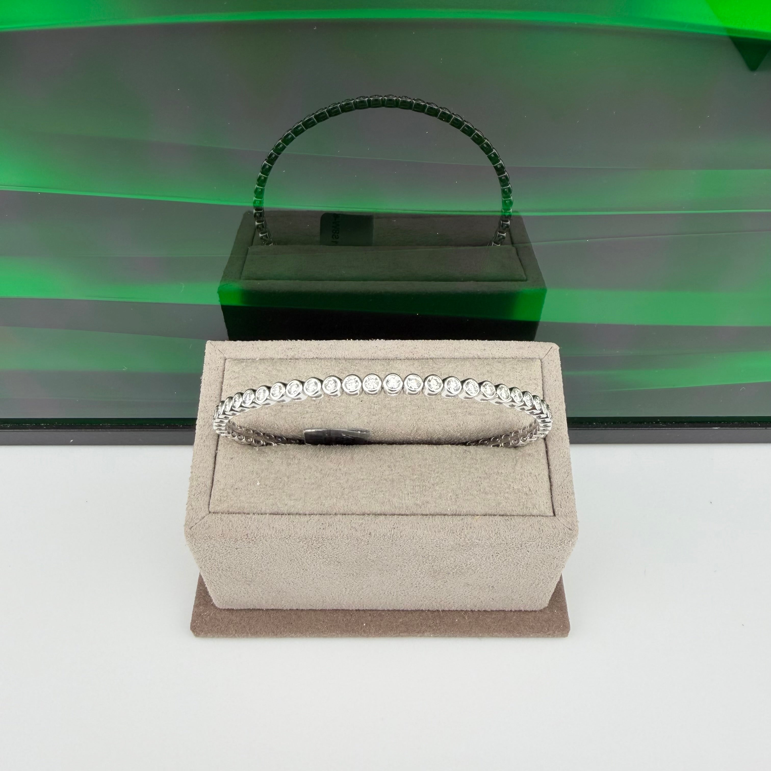 Diamond Flex Bangle - 51 Bezel Set round 1.85ct